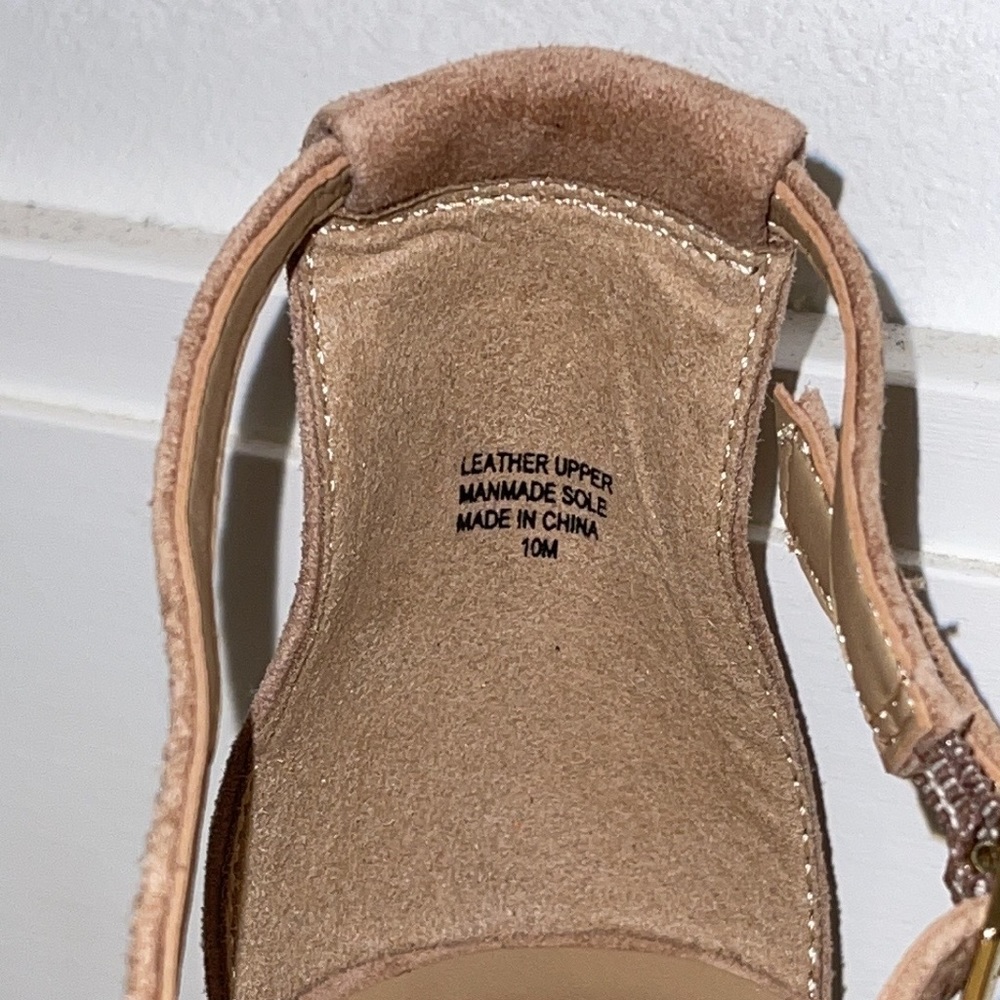 Ann Taylor nude kitten heel pump - Picture 4 of 6